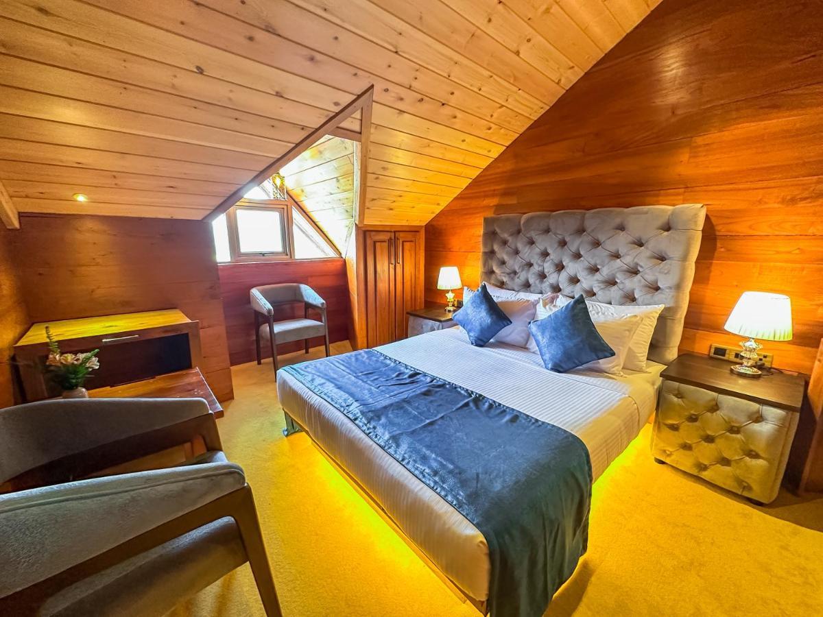 Отель Baron Luxury Boutique Нувара-Элия Экстерьер фото