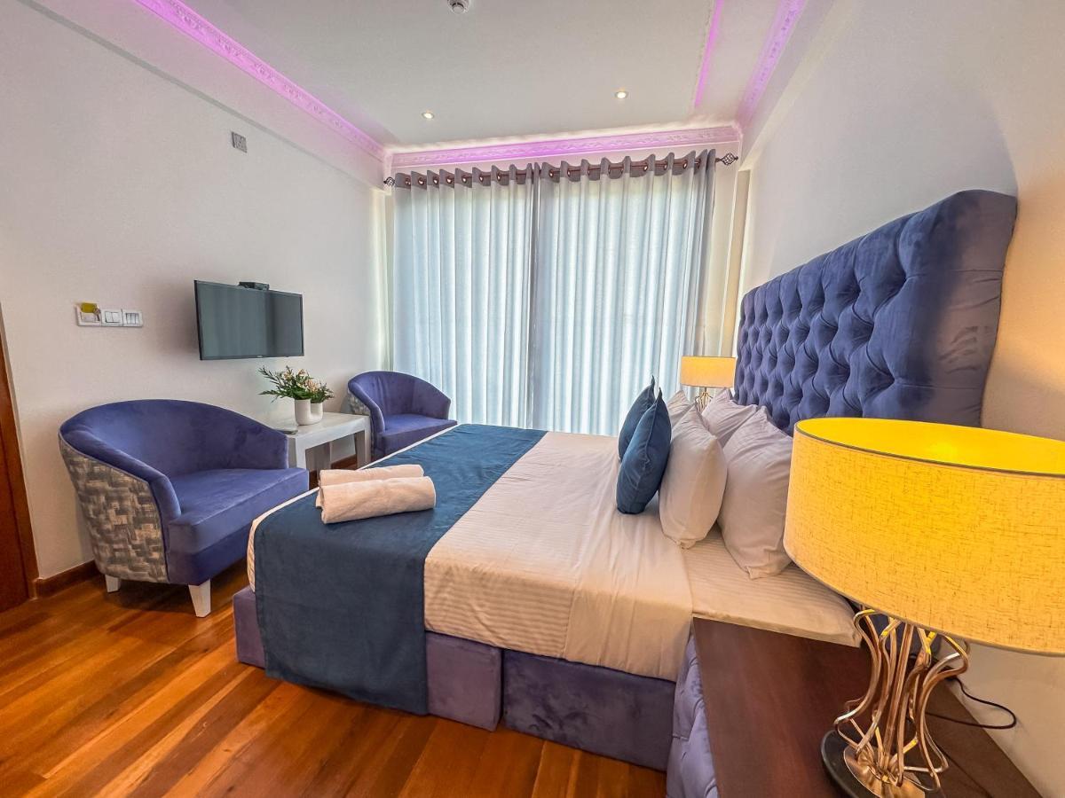 Отель Baron Luxury Boutique Нувара-Элия Экстерьер фото